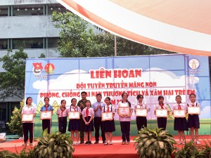 Liên hoan Đội tuyên truyền măng non phòng chống tai nạn thương tích, xâm hại trẻ em