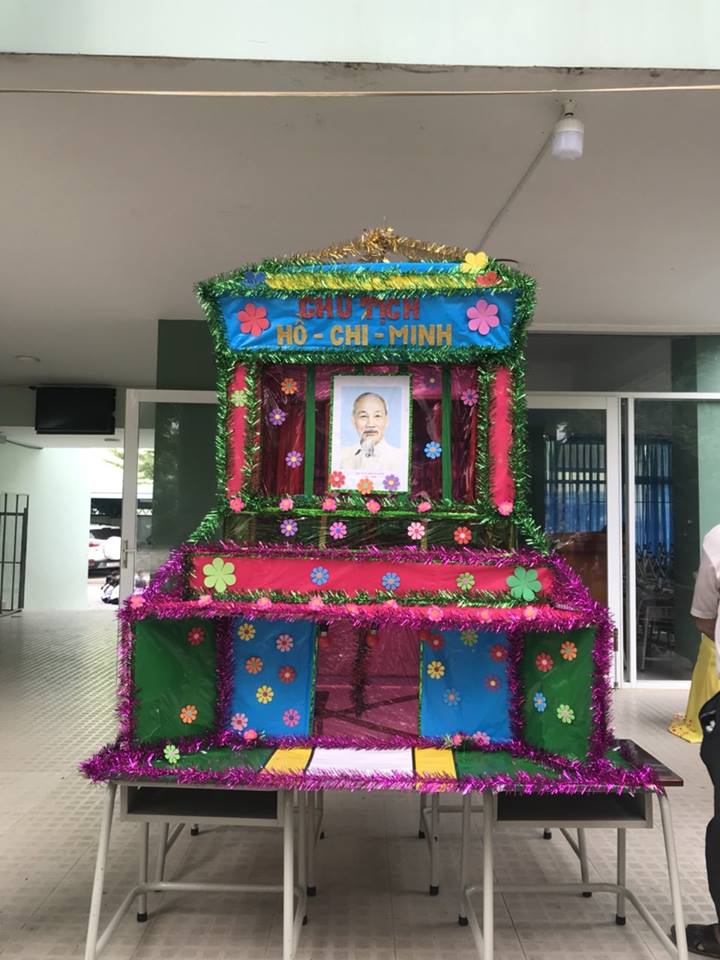 Hội thi làm lồng đèn Trung thu