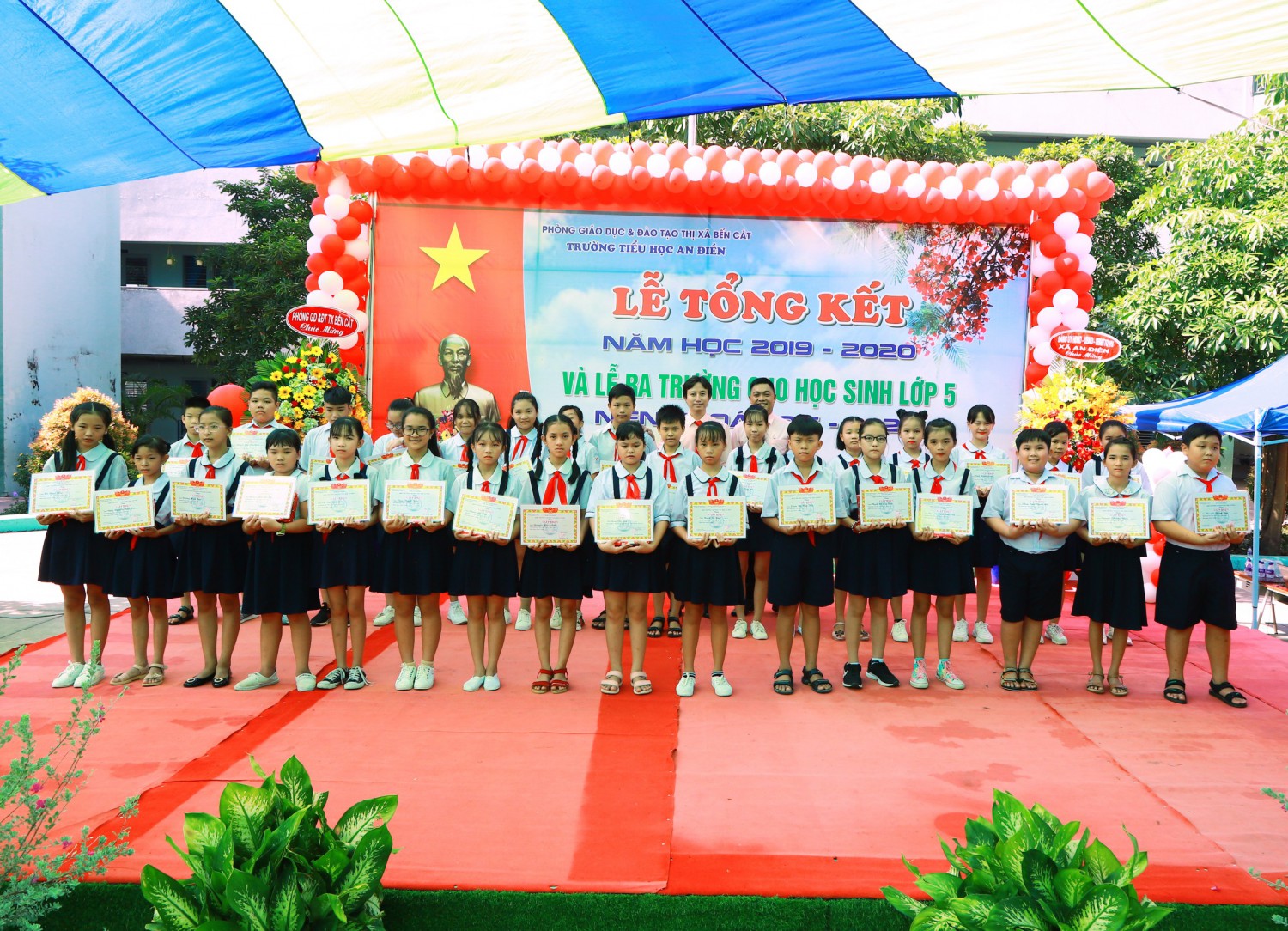 z1976772449152 4fb9bead079a883ef3cfee59aeffd925